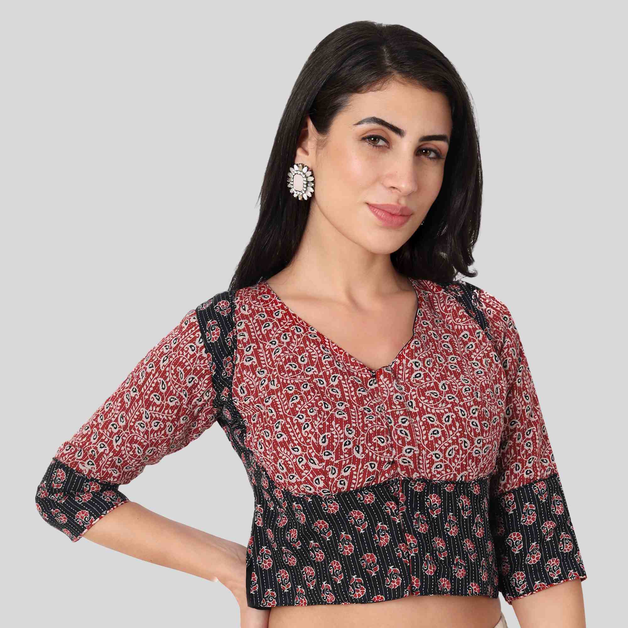 Printed marron and navy blouse in crop top model long blouse
