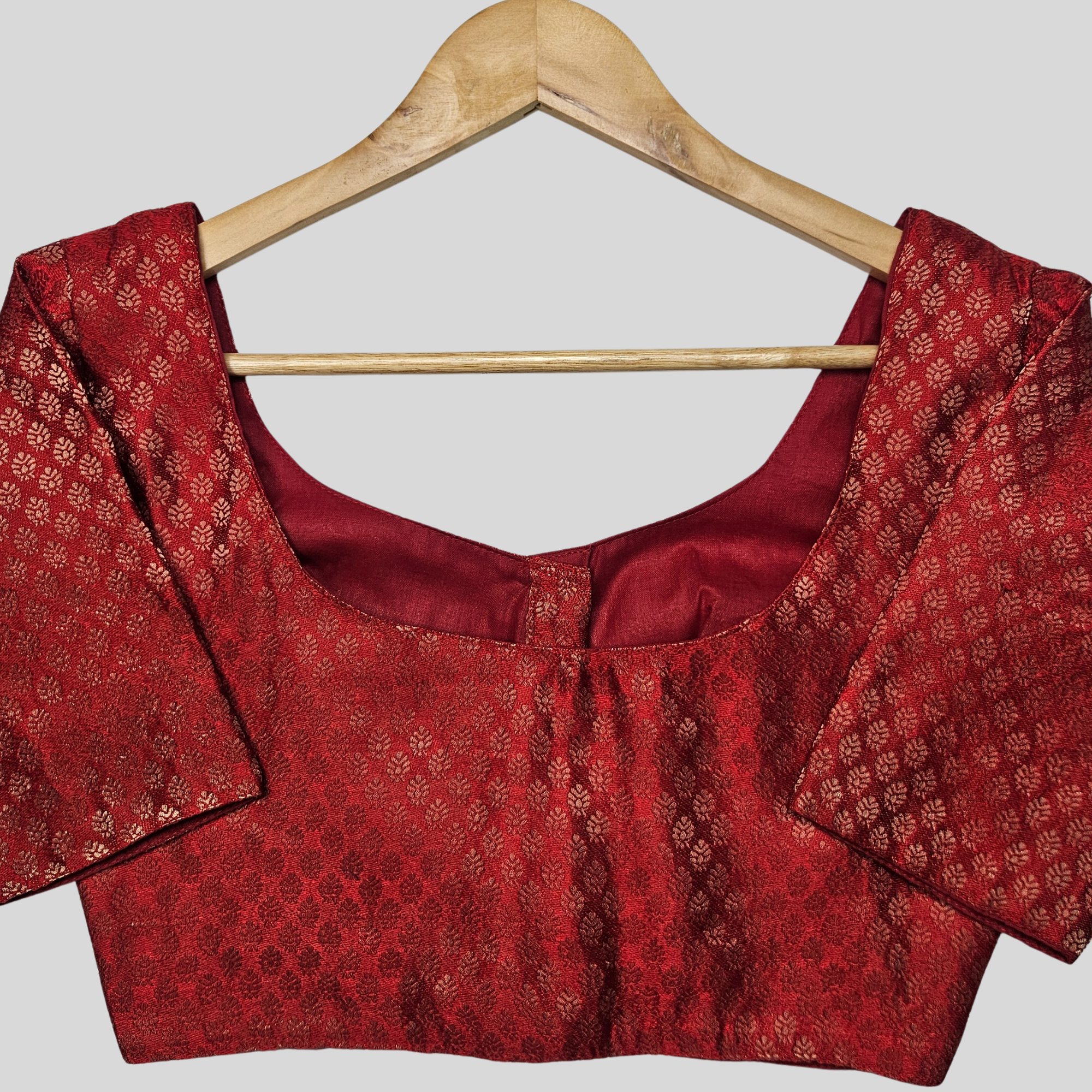 Madhubala Cut Brocade Elbow Sleeve Blouse