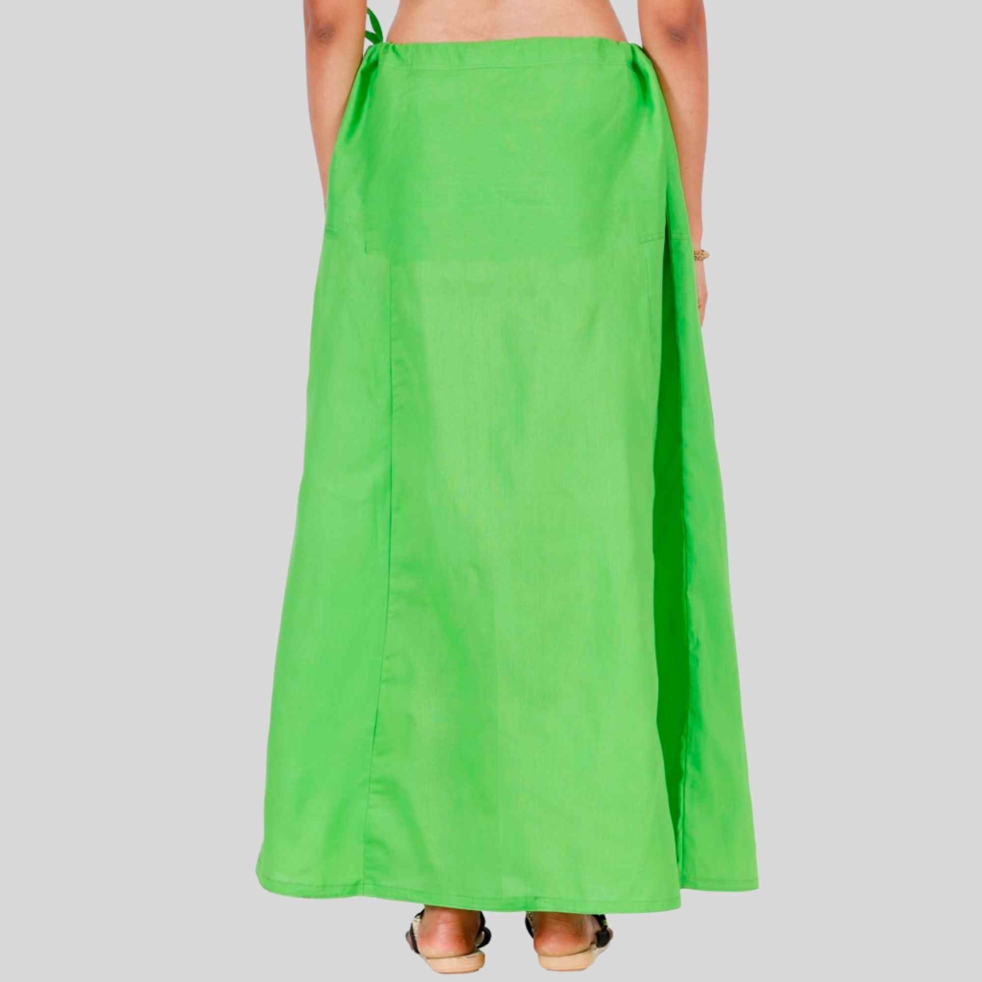 Saree inskirts in color Light Green
