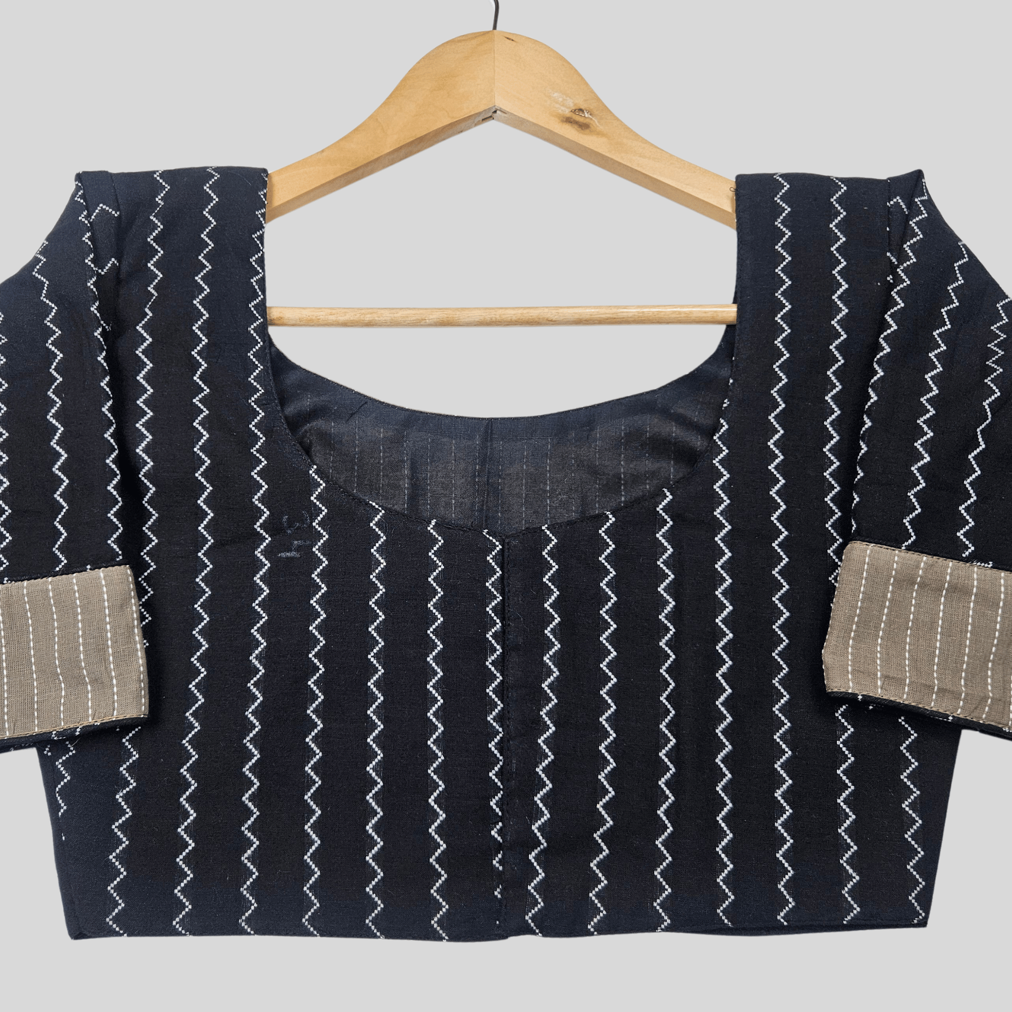 Madhubala Cut Cotton Elbow Sleeve Back Open Blouse