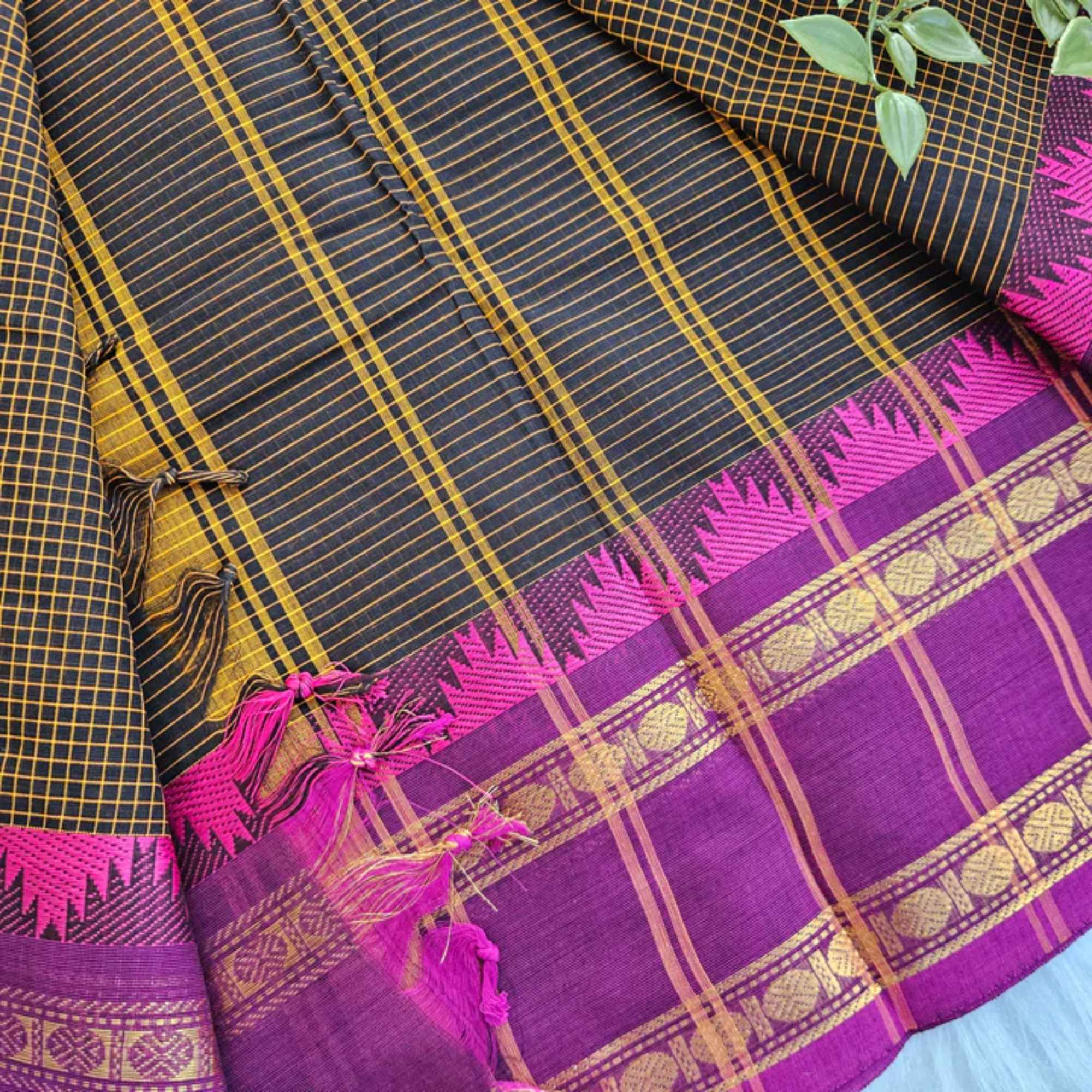 JISB Checkered Chettinad Cotton Sarees With Running Blouse