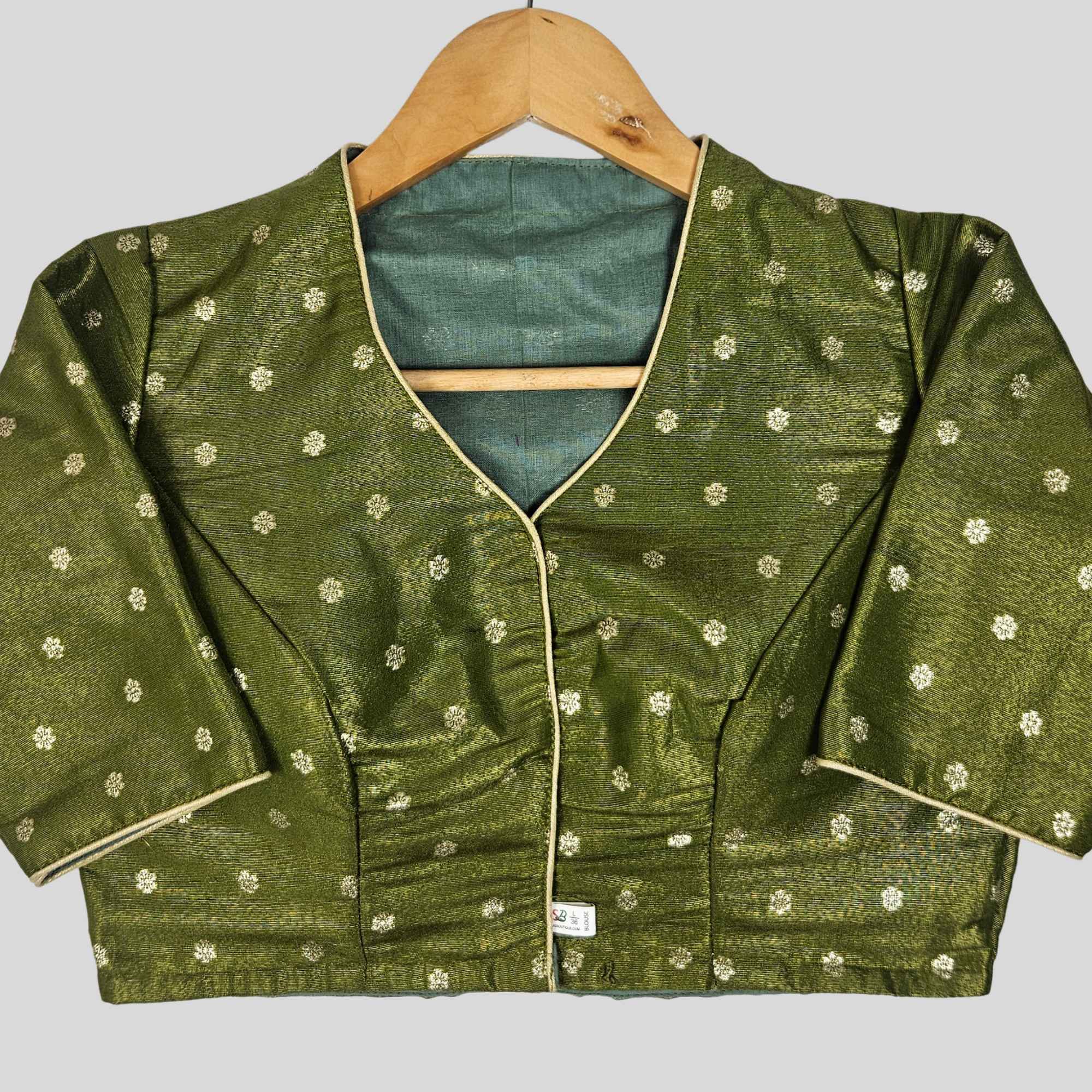 Tissue butta High neck Elbow Sleeve Blouse