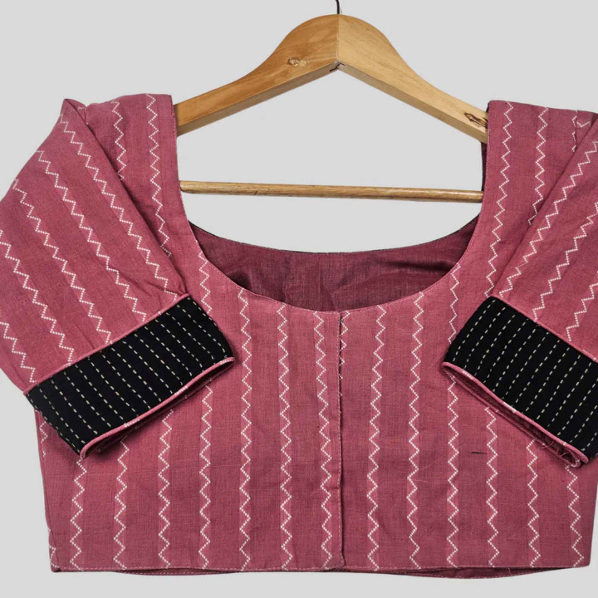 Madhubala Cut Cotton Elbow Sleeve Back Open Blouse