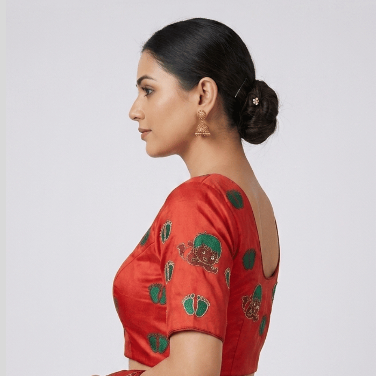 Sleeve Embroidery Blouse